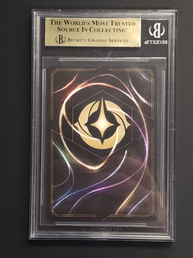 Elsa, Spirit of Winter // Enchanted Foil - BGS 9.5