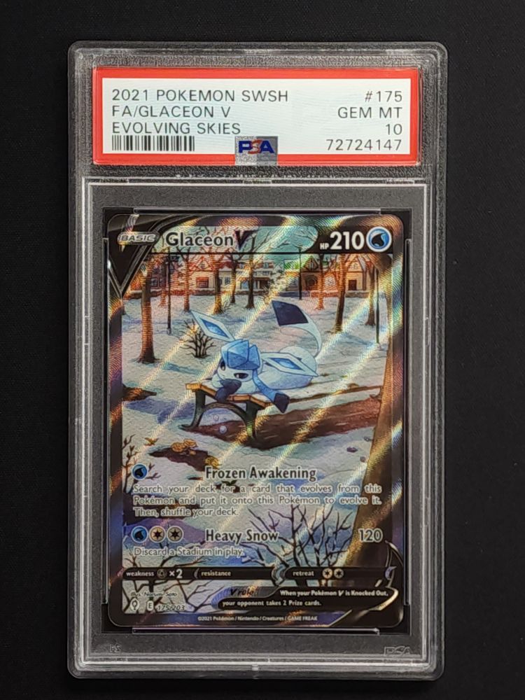 Glaceon V // Alternate Full Art - PSA 10