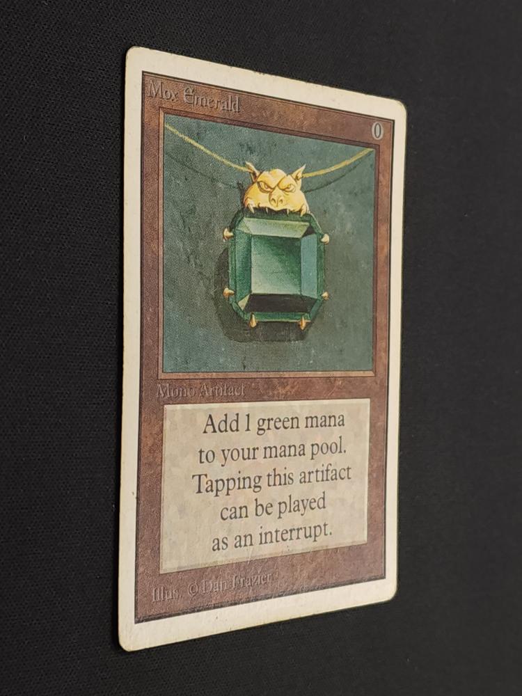 Mox Emerald