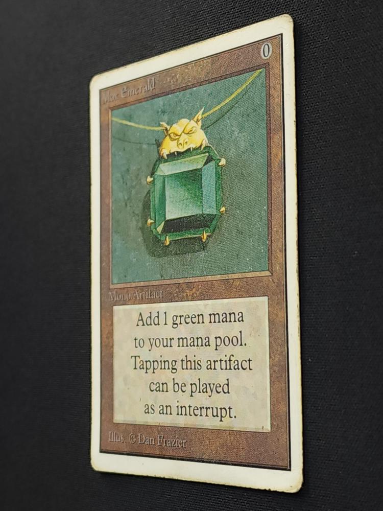 Mox Emerald