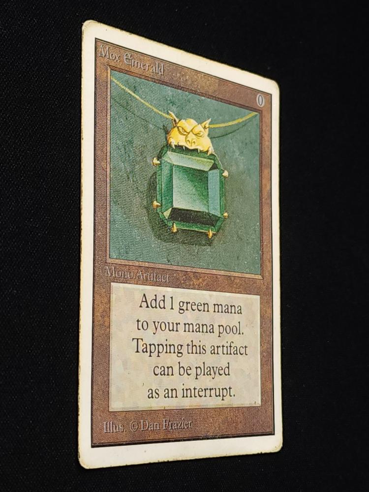 Mox Emerald
