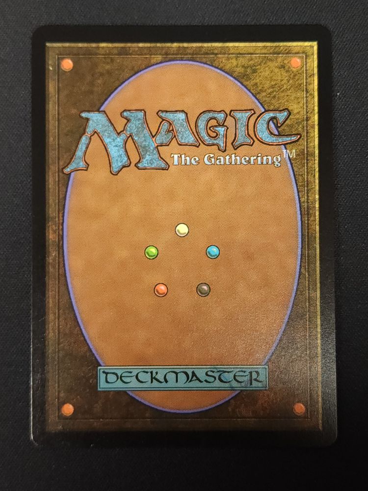 Fynn, the Fangbearer [Serial Numbered - 011/500] - FOIL